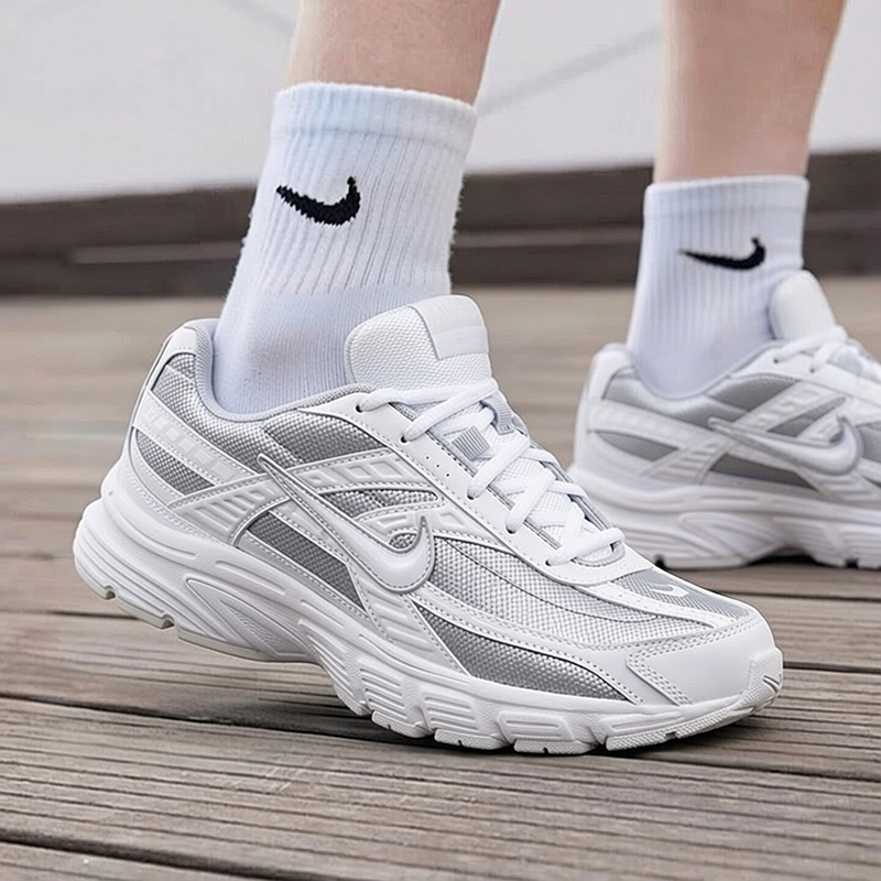 Nike Men Casual Shoes 394055-0 - đánh giá và giá Men Shoes Size Nike