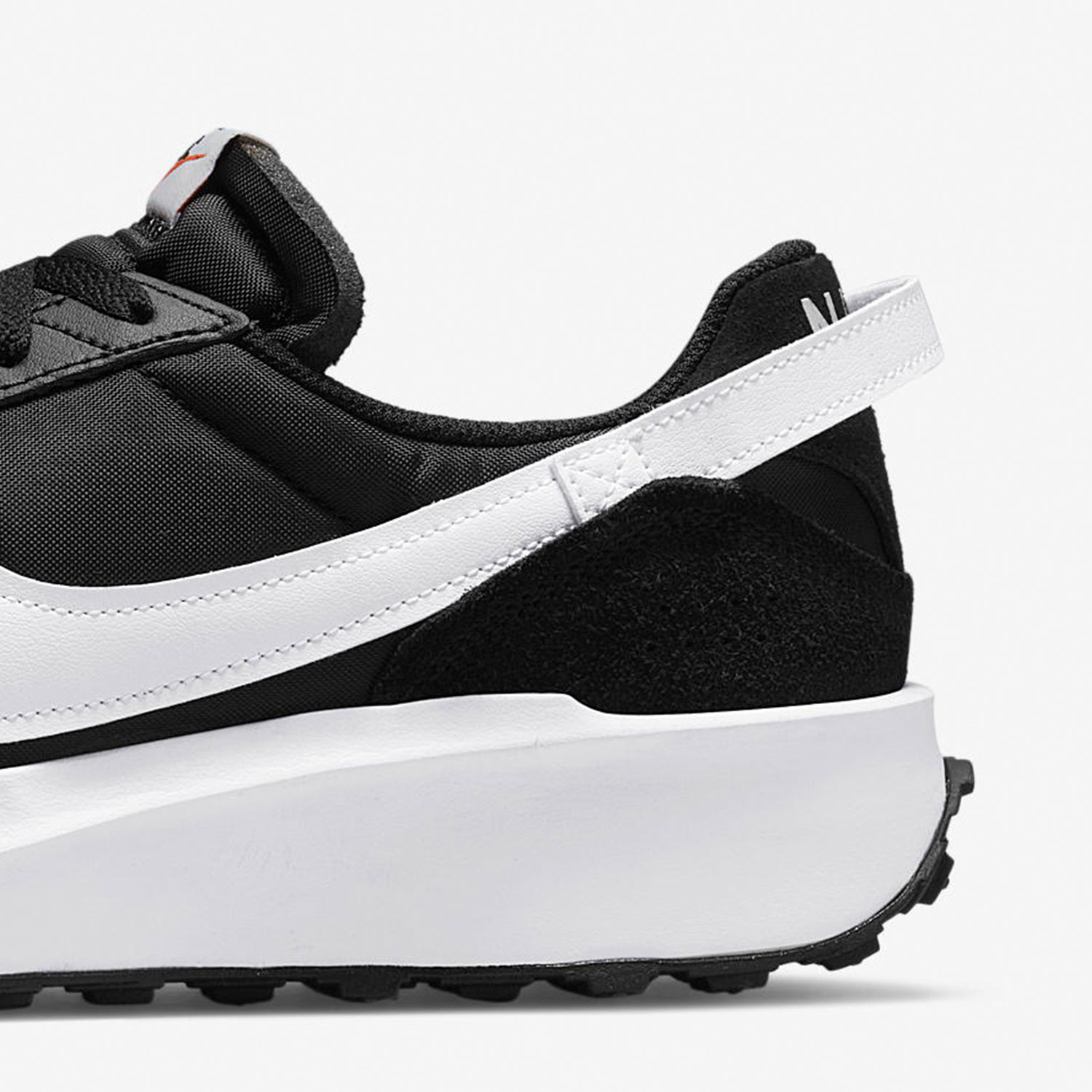 Nike Official Genuine Waffle D - đánh giá và giá Men Shoes Official